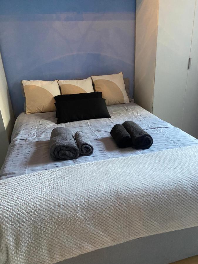 Da Giuseppe London Apartment ภายนอก รูปภาพ