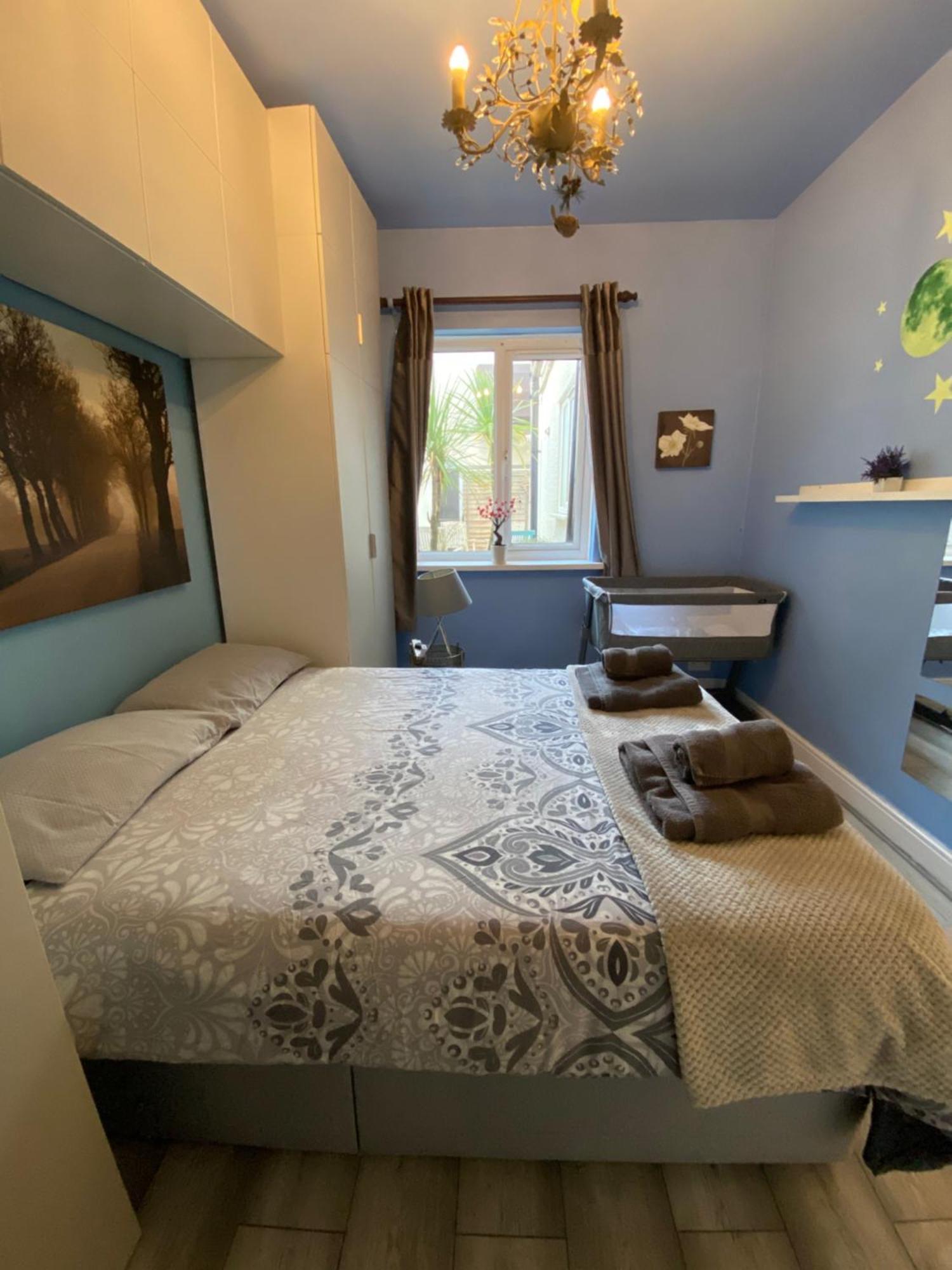 Da Giuseppe London Apartment ภายนอก รูปภาพ