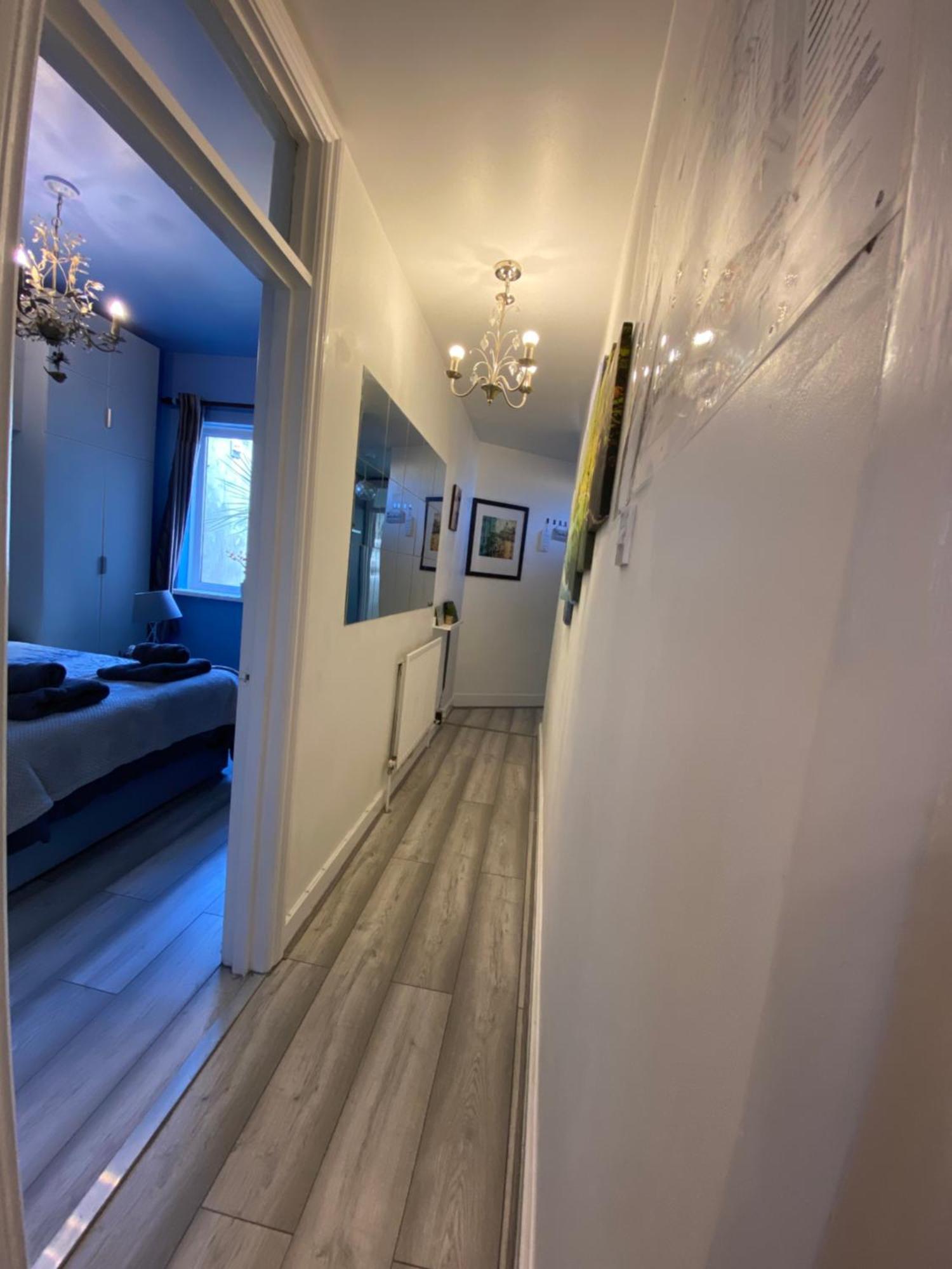 Da Giuseppe London Apartment ภายนอก รูปภาพ